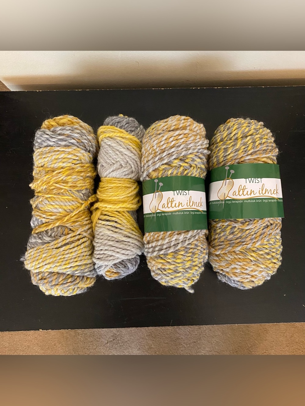 Altin Ilmek Twist Yarn Yellow Gray Lot of 4 Color 90002 Parti 640900